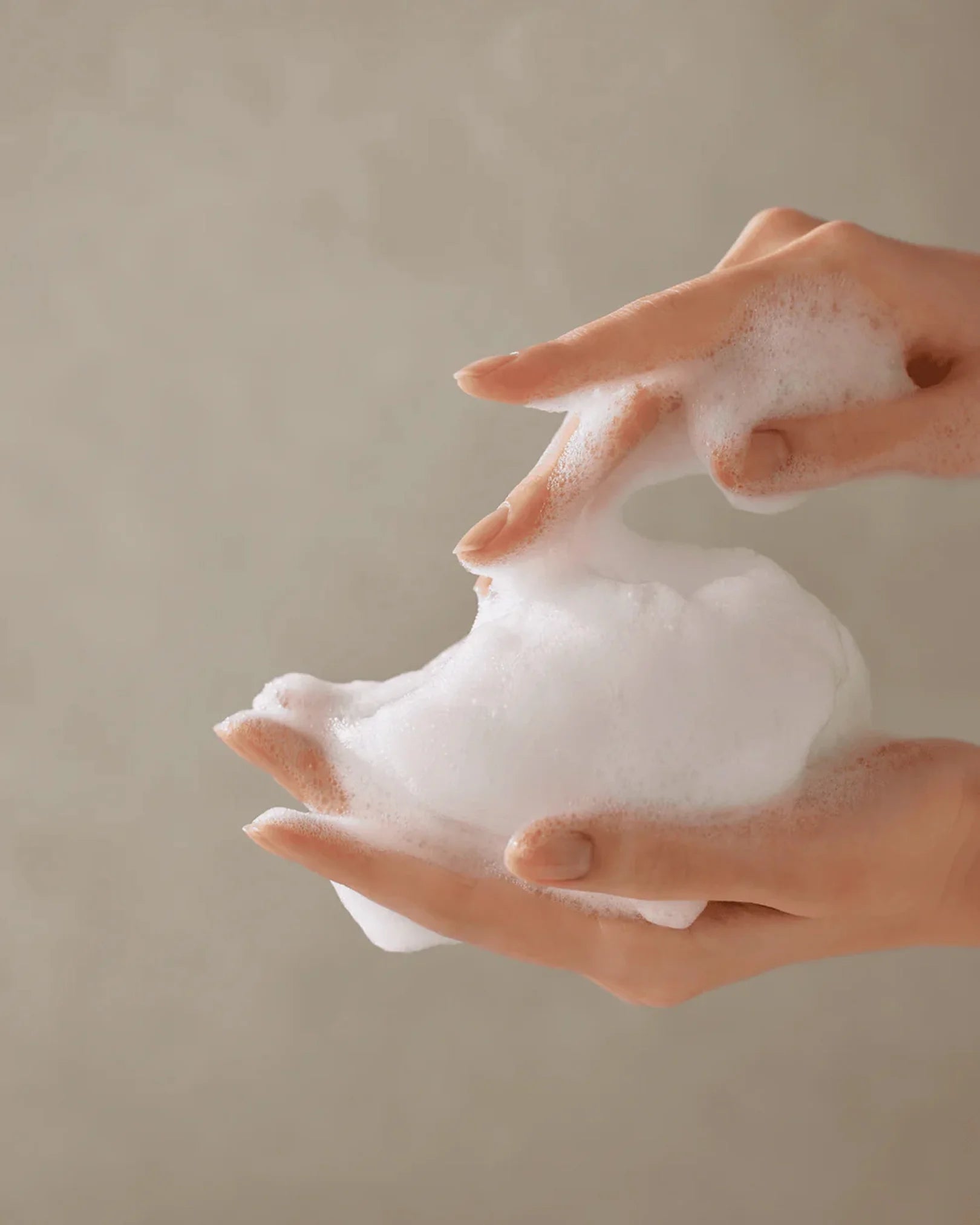 AHA BHA PHA 30 Days Miracle Acne Clear Body Cleanser